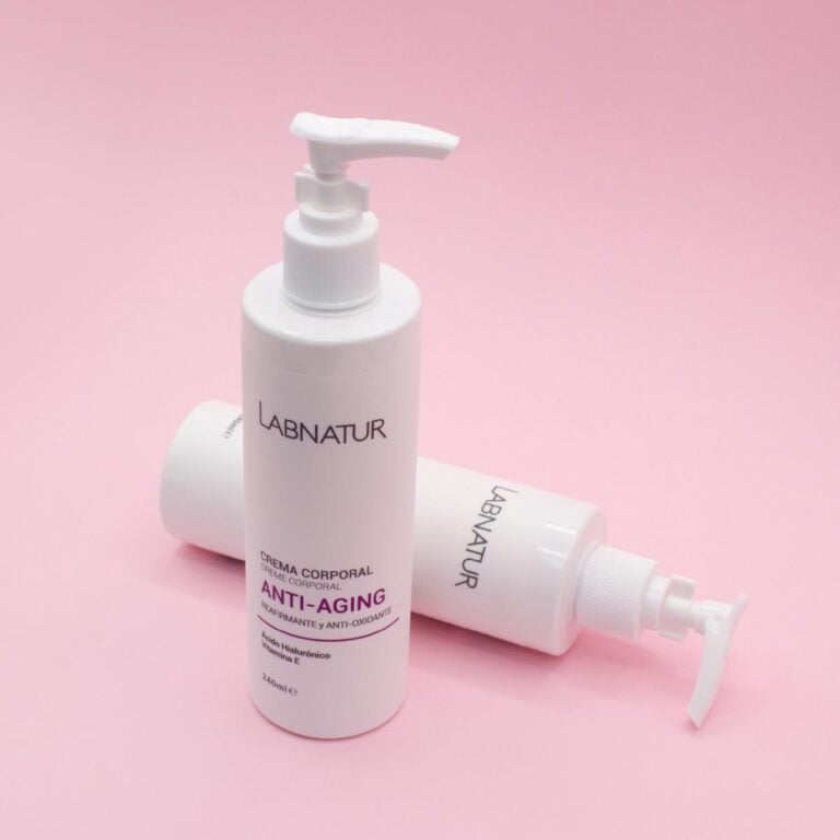 Beneficios de la Crema Corporal Anti-Aging Labnatur para hidratar, reafirmar y mejorar la elasticidad de la piel.