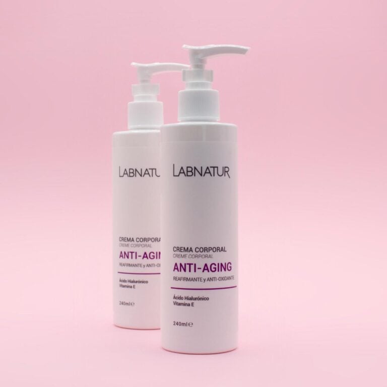 Crema Corporal Anti-Aging Labnatur 240ml en tarro con tapa para hidratación corporal diaria.
