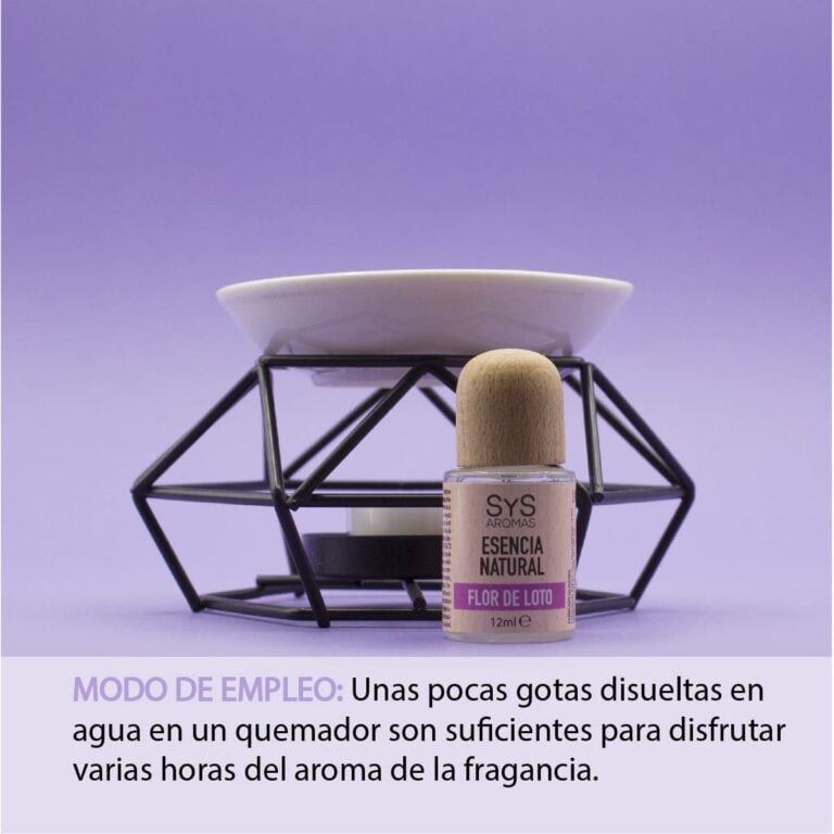 Esencia Flor de Loto 12ml SYS Aromas junto a un quemador con recipiente de cerámica e instrucciones de uso