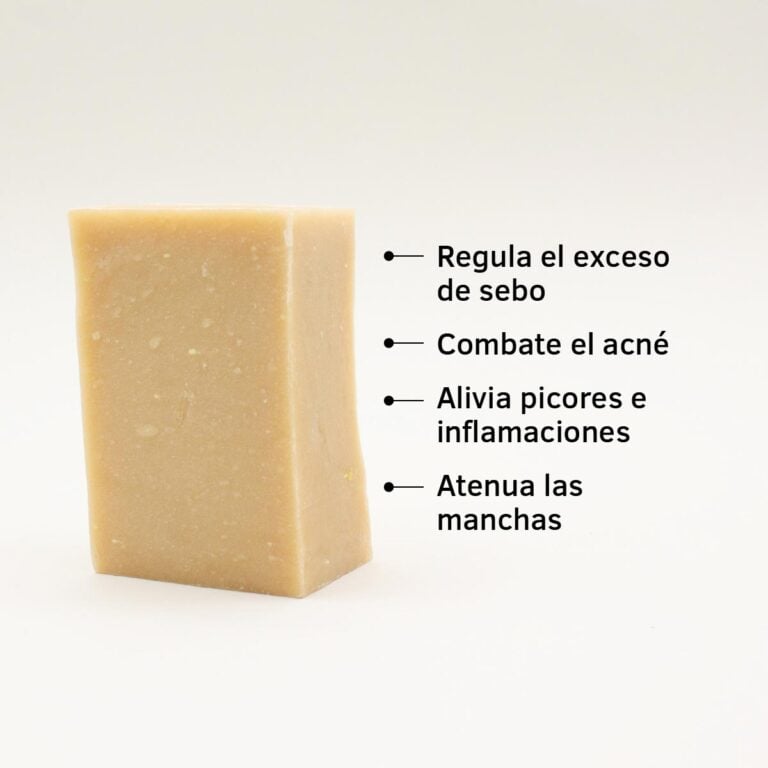 Pastilla de Jabón Natural Azufre 100g Labnatur con texto sobre regulación del sebo, acné, picores, inflamaciones y manchas