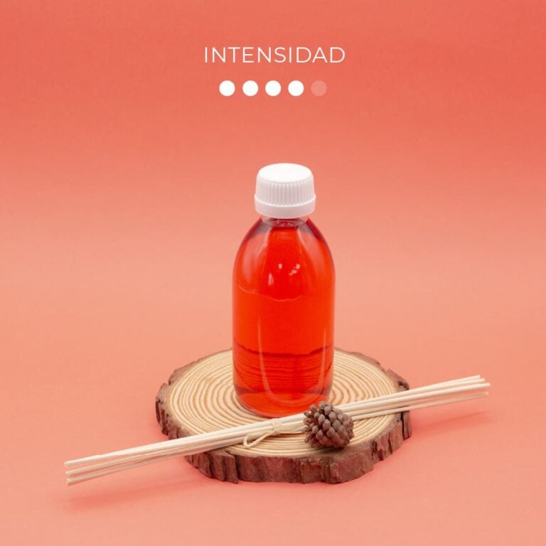 Recambio Mikado Frutos Rojos 200ml SYS Aromas con intensidad aromática media alta, varillas y piña decorativa
