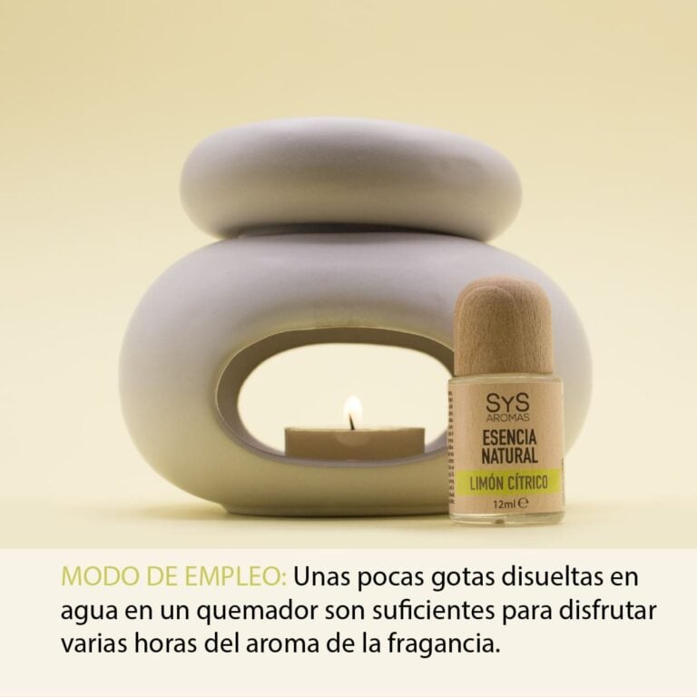 Esencia Limón Cítrico 12ml SYS Aromas junto a un quemador de cerámica blanco con vela encendida