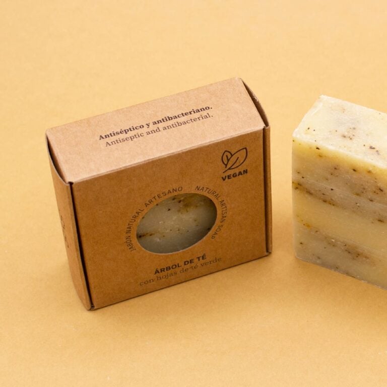 Jabón Natural Artesano Árbol de Té 100g Labnatur con estuche kraft y dos pastillas apiladas