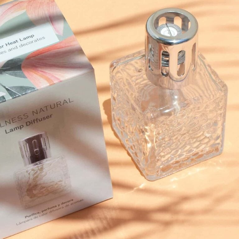 Lámpara Catalítica Wellness 200ml SYS Aromas de cristal junto a su caja decorativa