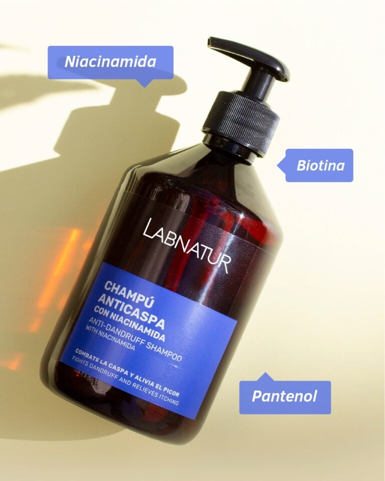 Champú Anticaspa con Niacinamida 500ml Labnatur con dosificador y los textos niacinamida, biotina y pantenol