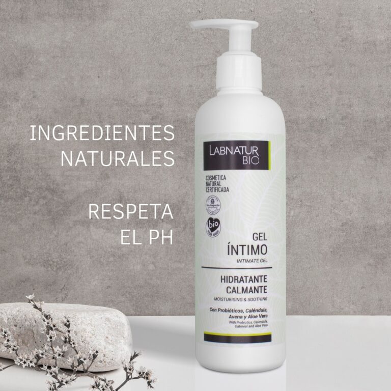Gel Íntimo 300ml Labnatur Bio junto a los mensajes ingredientes naturales y respeta el pH