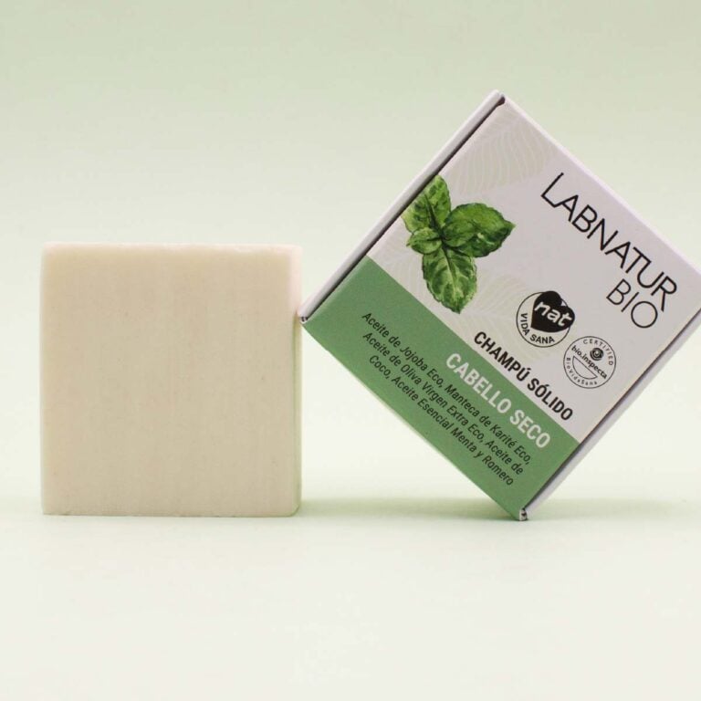 Pastilla de Champú Sólido para Cabello Seco 75g Labnatur Bio junto a su estuche inclinado