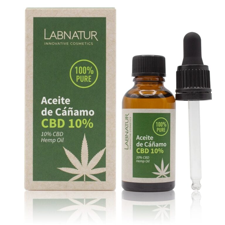 Aceite Puro CBD 10% 30ml Labnatur con aceite 100% puro de cáñamo y cannabidiol para piel sensible.