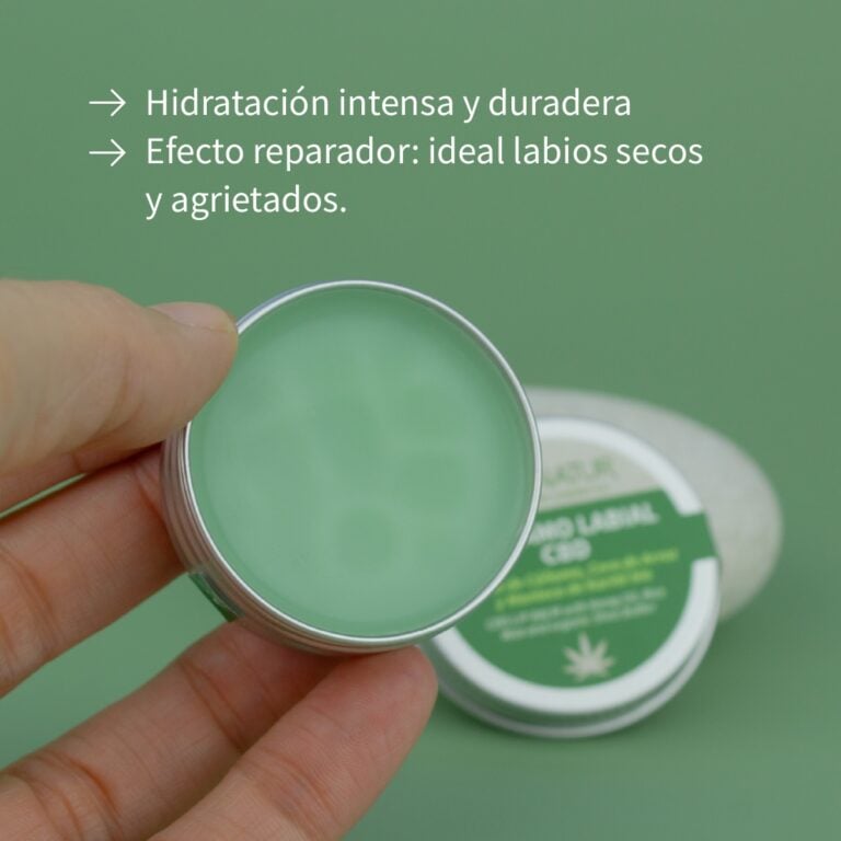 Bálsamo Labial CBD Labnatur 15ml hidratante, antioxidante y protector con aceite de cáñamo y karité bio.