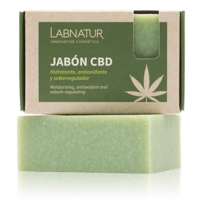 Jabón Natural CBD 100g Labnatur hidratante, antioxidante y seborregulador con aceites de cáñamo, coco y oliva.