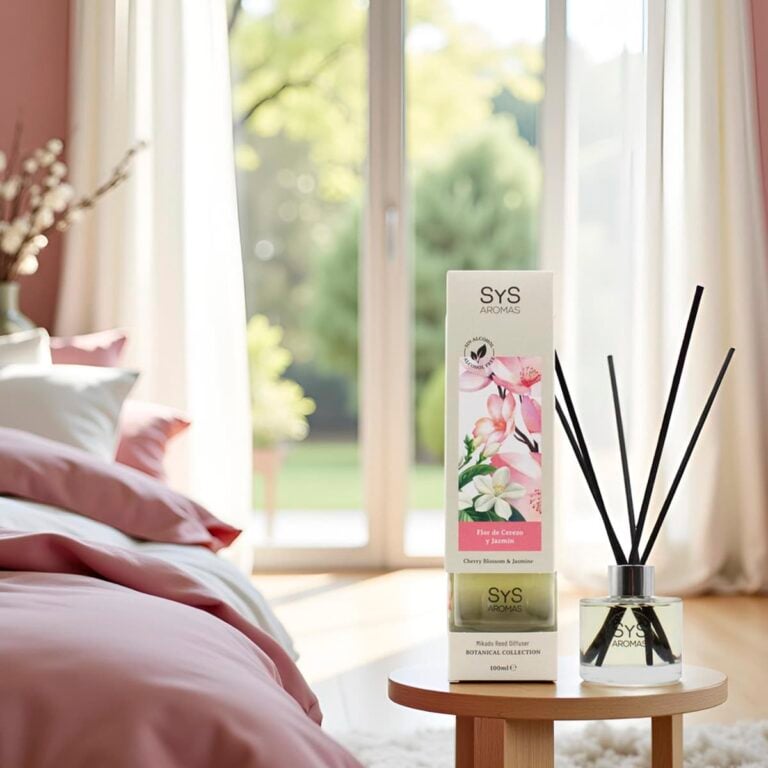 Ambientador Mikado Flor de Cerezo y Jazmín 100ml Botanical SYS Aromas en dormitorio con varillas negras